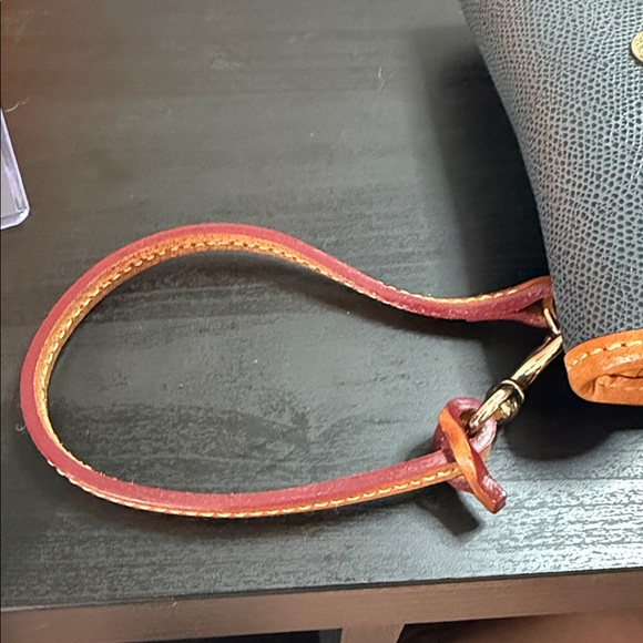 Dooney & Bourke Black and Tan Clutch - Picture 10 of 10